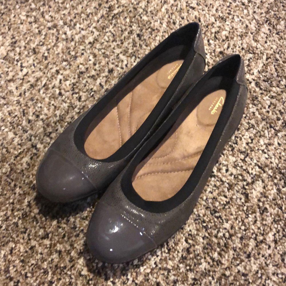 Plum flats